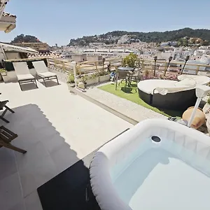 Luna With Jacuzzi, 5mins Walking To The Beach, Sea And Castle View Big Terrace Tossa de Mar