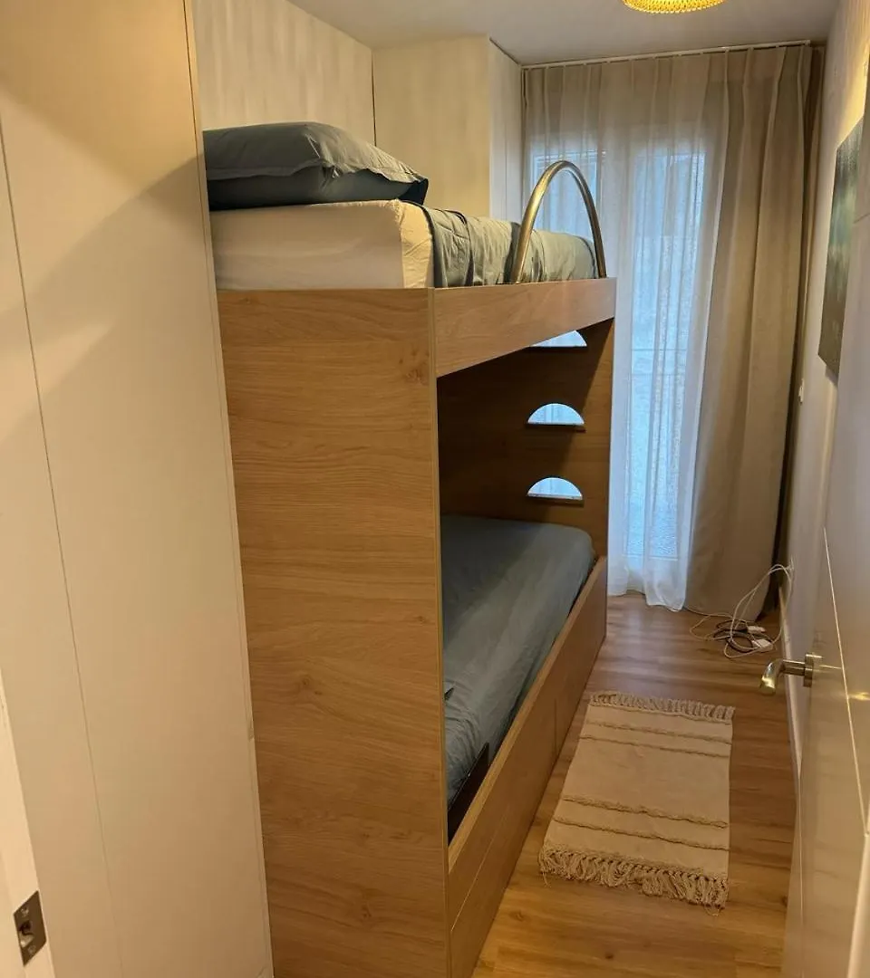 Вилла Centric House With Parking Тосса-де-Мар Дом отдыха